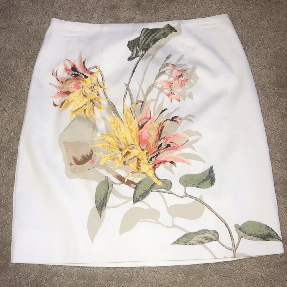 NWT white floral skirt
